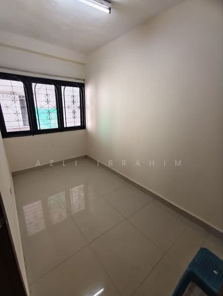 3.5-storey Terraced House for Sale in Taman Kesuma (Ampang) - Azli Ibrahim - Interior - PropertyGuru.com.my