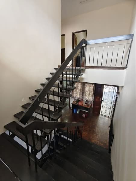 3.5-storey Terraced House for Sale in Taman Kesuma (Ampang) - Azli Ibrahim - Interior - PropertyGuru.com.my