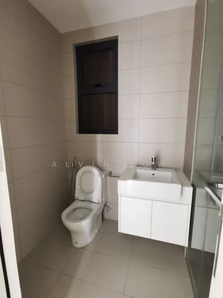 Service Residence for Rent at Skyluxe On The Park Bukit Jalil - Alvin Sow - Bathroom - PropertyGuru.com.my