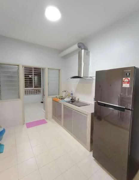 Condominium for Sale at Suriamas - Xin Nee - Kitchen - PropertyGuru.com.my