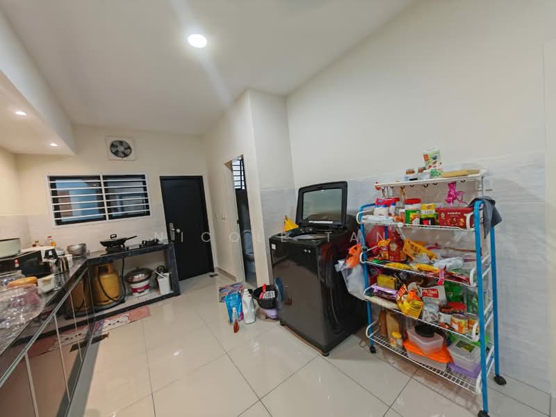 2-storey Terraced House for Sale in Johor Bahru (Johor) - Nicole Tan - Kitchen - PropertyGuru.com.my