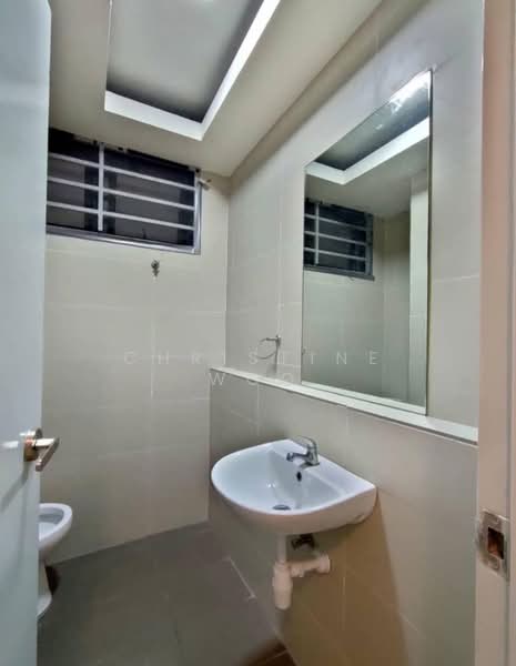 Glomac Centro Service Apartment untuk Untuk Dijual - RM 630,000, Mac 2026 - Bathroom - PropertyGuru.com.my