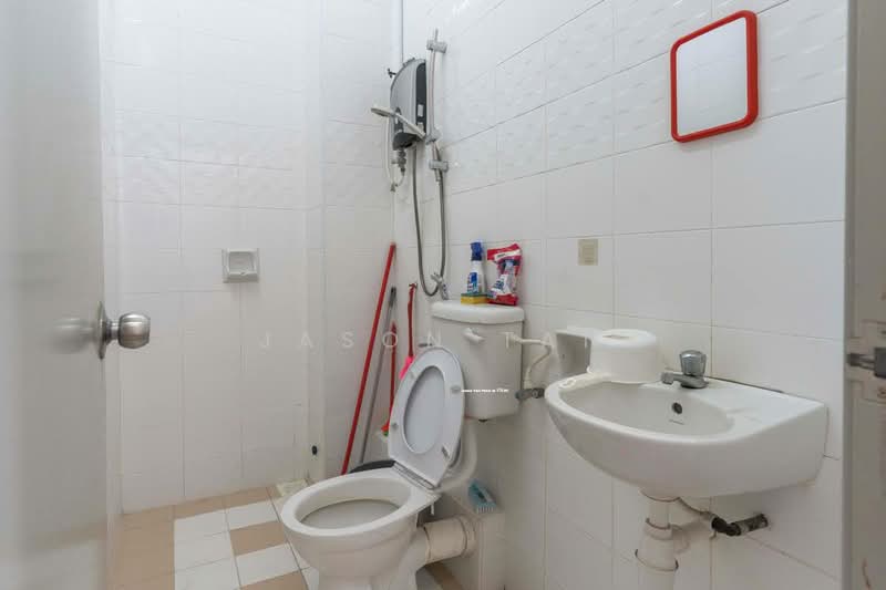 2-storey Terraced House for Rent in Setia Impian (Setia Alam) - Jason Tan - Bathroom - PropertyGuru.com.my