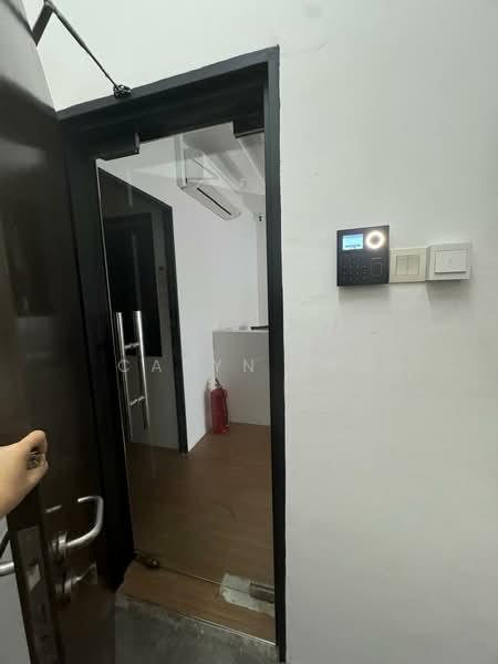 ROI 4.8% Taman Universiti, Jalan Pendidikan untuk Untuk Dijual - RM 2,350,000, Apr 2026 - Entrance - PropertyGuru.com.my