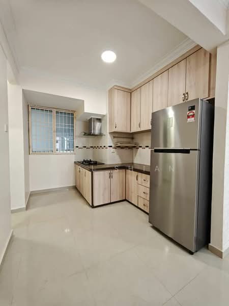 Untuk Disewa - Kingfisher Series