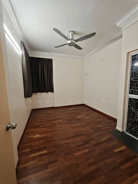 Untuk Disewa - Kingfisher Series