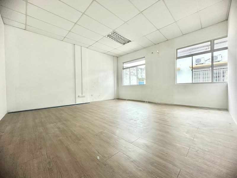Shop / Office for Rent in Austin (Johor Bahru) - Wallace Ang - Interior - PropertyGuru.com.my