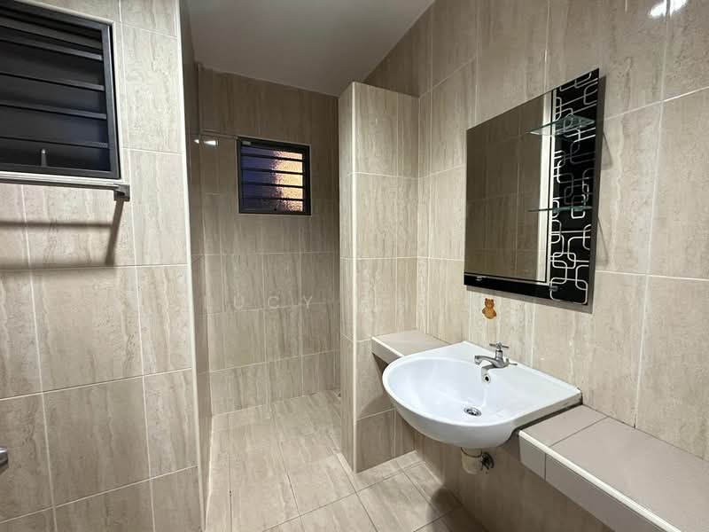2-storey Terraced House for Rent in Rawang (Selangor) - Lucy Chow - Bathroom - PropertyGuru.com.my