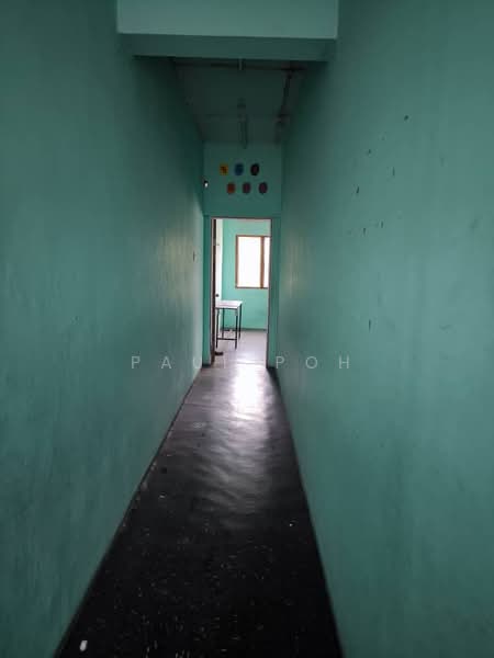 Shop for Sale in Taman Universiti (Skudai) - Paul Poh - Corridor - PropertyGuru.com.my