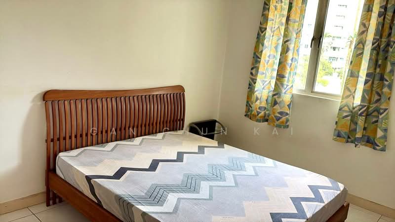 Condominium for Rent at Gold Coast Resort Condominium - Gan Chun Kai - Bedroom - PropertyGuru.com.my