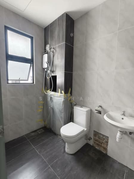 Permas Jaya untuk Untuk Disewa - RM 3,400 /bulan, Mac 2026 - Bathroom - PropertyGuru.com.my