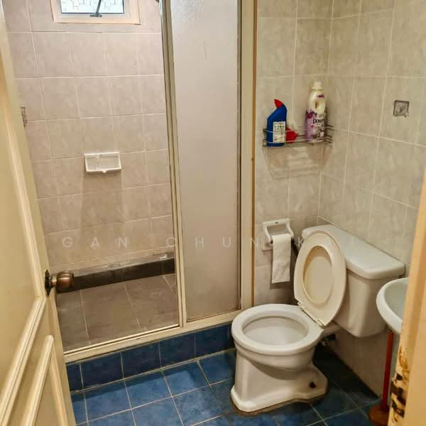 Gold Coast Resort Condominium untuk Untuk Disewa - RM 2,600 /bulan, Apr 2026 - Bathroom - PropertyGuru.com.my