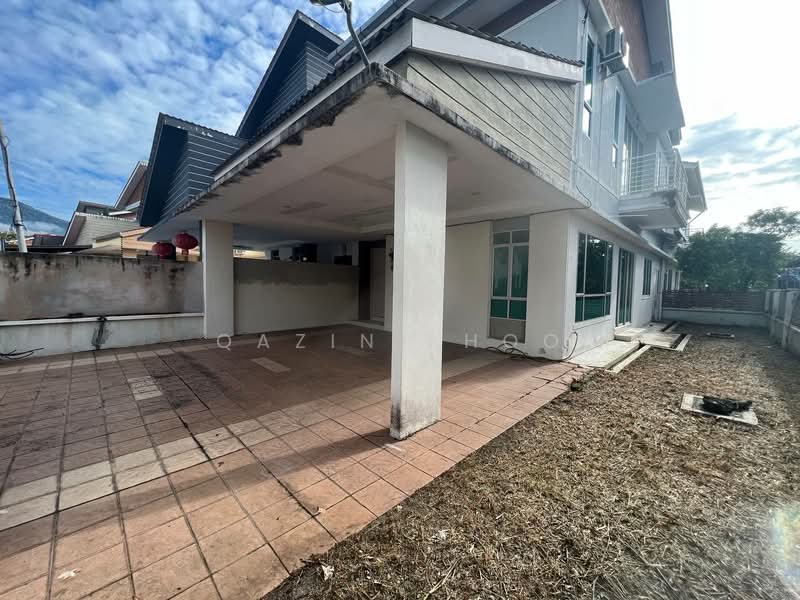 Cluster House for Sale in Bandar Lahat Mines (Lahat) - Qazin Khoo - Exterior - PropertyGuru.com.my