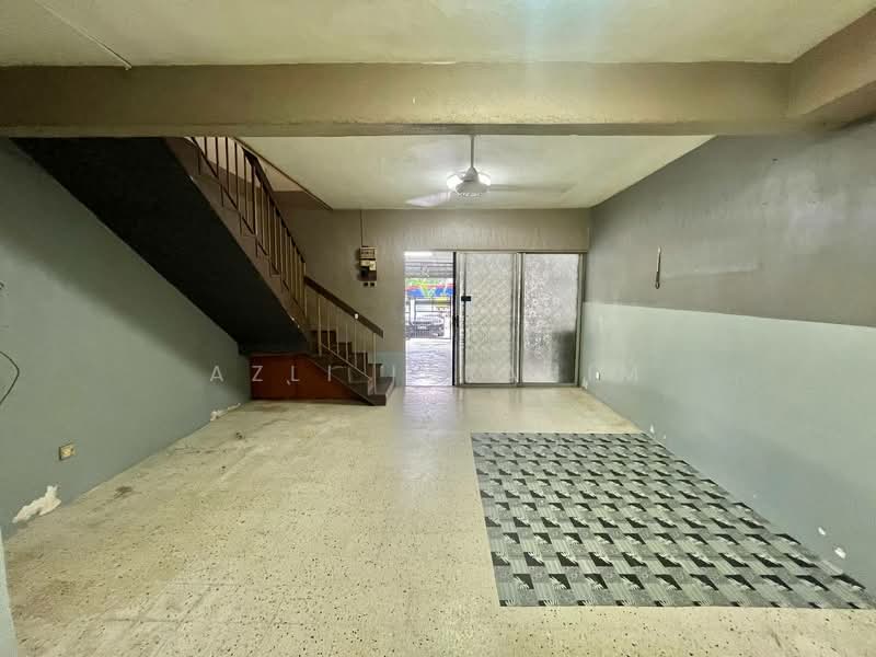 2-storey Terraced House for Sale in Taman Pandan Indah (Ampang) - Azli Ibrahim - Interior - PropertyGuru.com.my