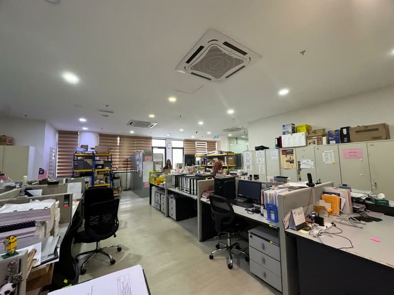 Jalan Kiamnbang 3, Indahpura, Kulai untuk Untuk Dijual - RM 1,200,000, Mac 2026 - Interior - PropertyGuru.com.my