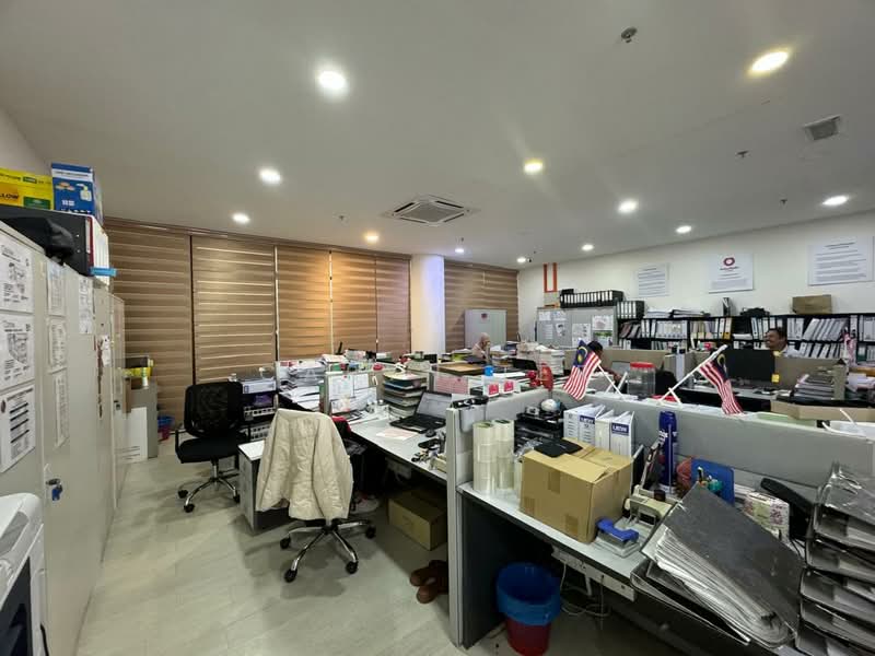 Jalan Kiamnbang 3, Indahpura, Kulai untuk Untuk Dijual - RM 1,200,000, Mac 2026 - Interior - PropertyGuru.com.my