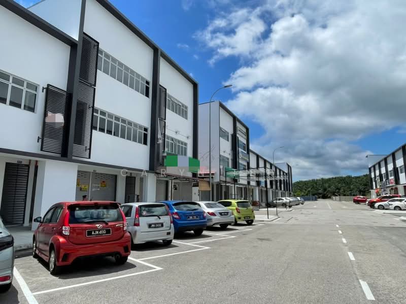 Jalan Kiamnbang 3, Indahpura, Kulai untuk Untuk Dijual - RM 1,200,000, Mac 2026 - Exterior - PropertyGuru.com.my