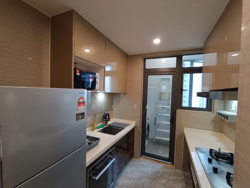 Service Residence for Sale at R&F Princess Cove Phase 1 - Eric Tan - Kitchen - PropertyGuru.com.my