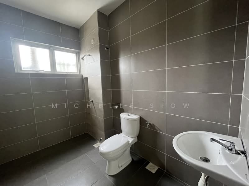 Terraced House for Sale in Kajang (Selangor) - Michelle Siow - Bathroom - PropertyGuru.com.my