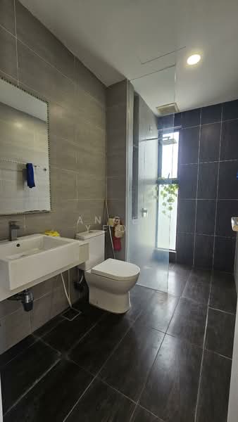 Condominium for Rent at CloudTree Residence - Angel Yeoh - Bathroom - PropertyGuru.com.my