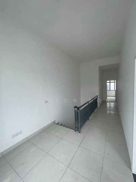 2-storey Terraced House for Sale in Setia Tropika (Johor Bahru) - Simpson Poh - Interior - PropertyGuru.com.my