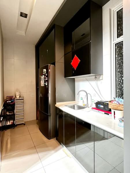 Taman Impian Emas ( Unblock View ) Double Storey SEMI-D House untuk Untuk Dijual - RM 1,750,000, Mac 2026 - Kitchen - PropertyGuru.com.my