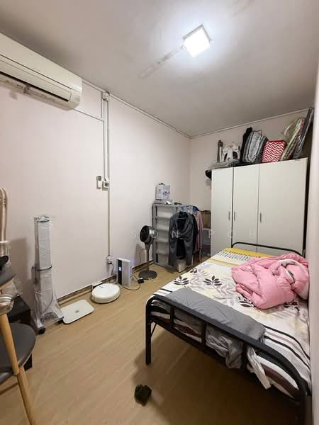Semi-Detached House for Sale in Taman Megah Ria (Masai) - Simpson Poh - Bedroom - PropertyGuru.com.my