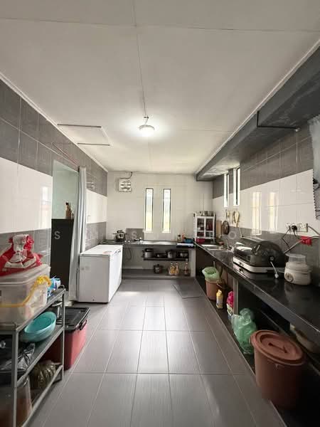Semi-Detached House for Sale in Taman Megah Ria (Masai) - Simpson Poh - Kitchen - PropertyGuru.com.my