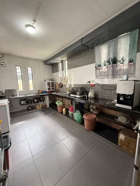 Semi-Detached House for Sale in Taman Megah Ria (Masai) - Simpson Poh - Kitchen - PropertyGuru.com.my