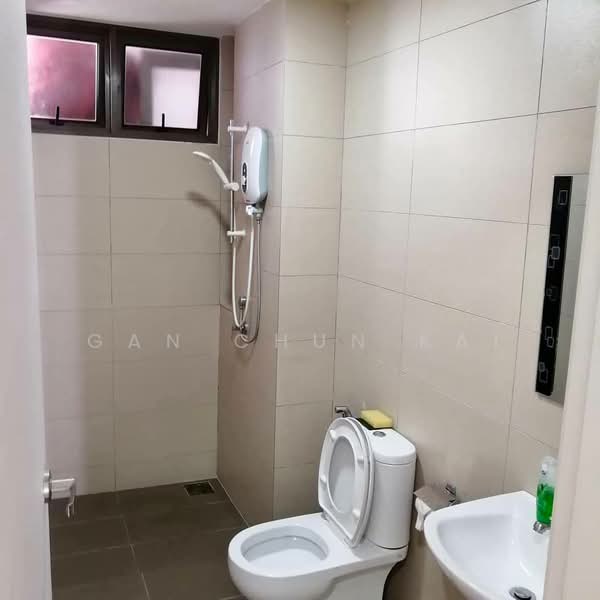 Condominium for Rent at Skycube - Gan Chun Kai - Bathroom - PropertyGuru.com.my