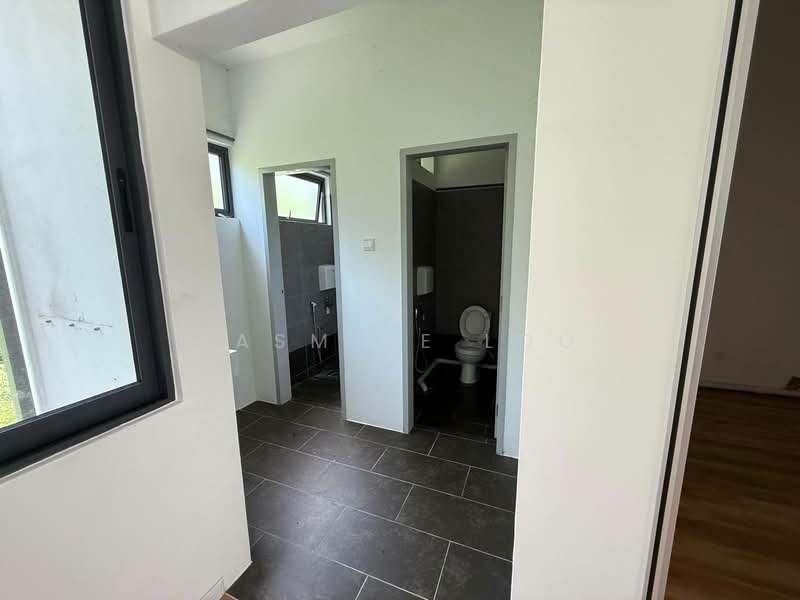 Shop / Office for Rent in Simpang Ampat (Penang) - Jasmine Loo - Bathroom - PropertyGuru.com.my