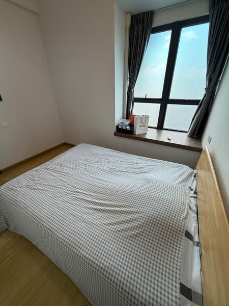 Condominium for Rent at Royal Strand @ Country Garden Danga Bay - Chris Liew - Bedroom - PropertyGuru.com.my