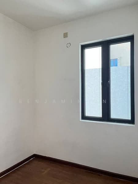 Service Residence for Sale at Country Garden Central Park - Benjamin Ong - PropertyGuru.com.my