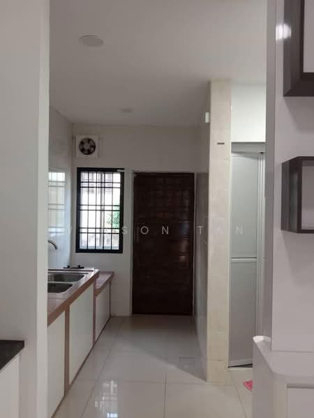 Taman Bukit Indah untuk Untuk Dijual - RM 935,000, Mac 2026 - Kitchen - PropertyGuru.com.my