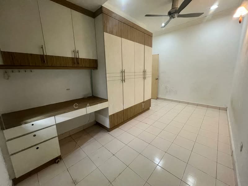Bukit Indah ( Kitchen Fully Extended ) Single Storey Terrace House untuk Untuk Dijual - RM 708,000, Mac 2026 - Bedroom - PropertyGuru.com.my