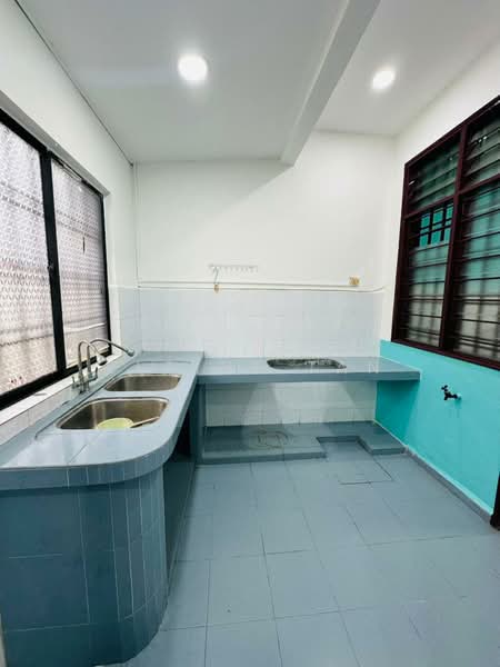 BUKIT INDAH BANDAR NUSAJAYA untuk Untuk Dijual - RM 600,000, Mac 2026 - Kitchen - PropertyGuru.com.my