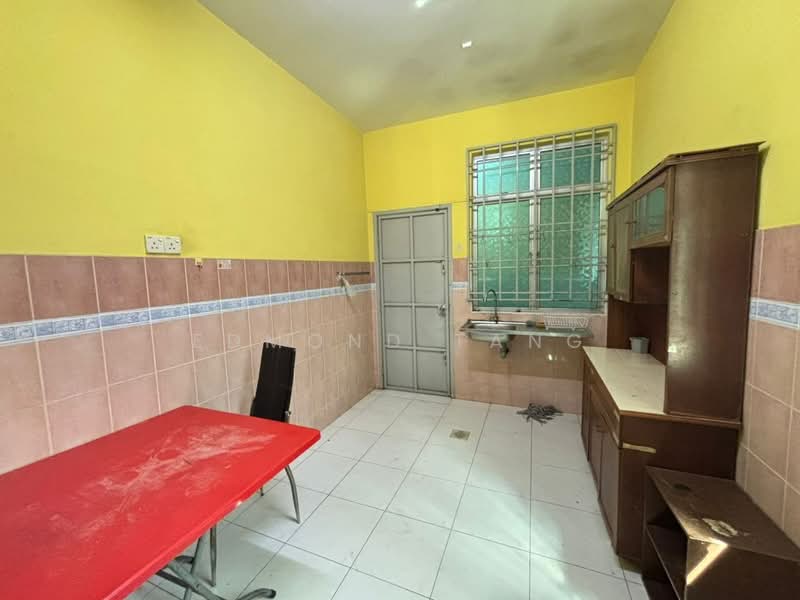 Untuk Disewa - Taman Gaya