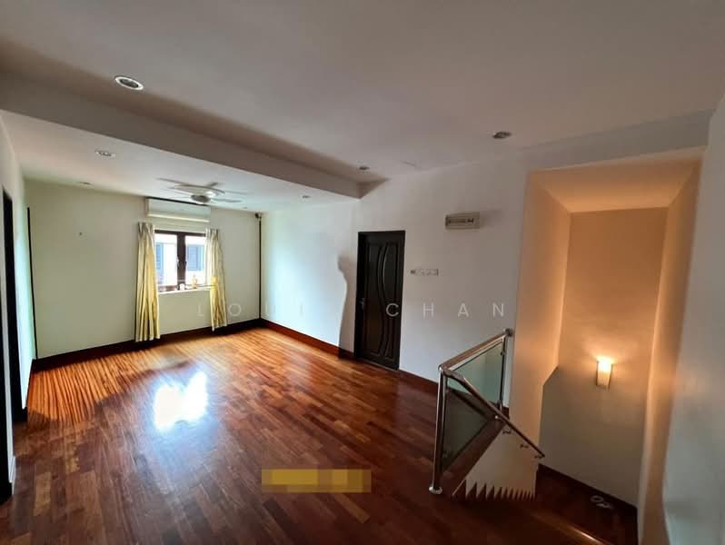 Semi-Detached House for Sale in Klang (Selangor) - Louis Chan - Living Room - PropertyGuru.com.my