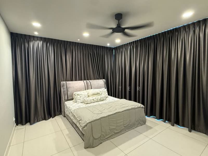 Cluster House for Sale in Mutiara Rini (Skudai) - Caryn Ter - Bedroom - PropertyGuru.com.my