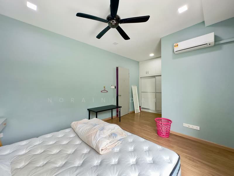 Semi-Detached House for Sale in Cyberjaya (Selangor) - Noraini Dahan - Bedroom - PropertyGuru.com.my