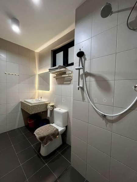 Service Residence for Rent at Meridin Suites @ The Meridin - Kennedy Looi - Bathroom - PropertyGuru.com.my