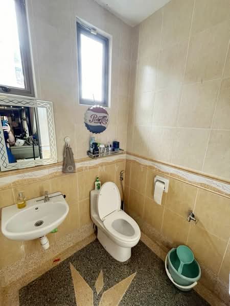 Semi-Detached House for Sale in Taman Sutera Utama (Skudai) - Tommy Tai - Bathroom - PropertyGuru.com.my