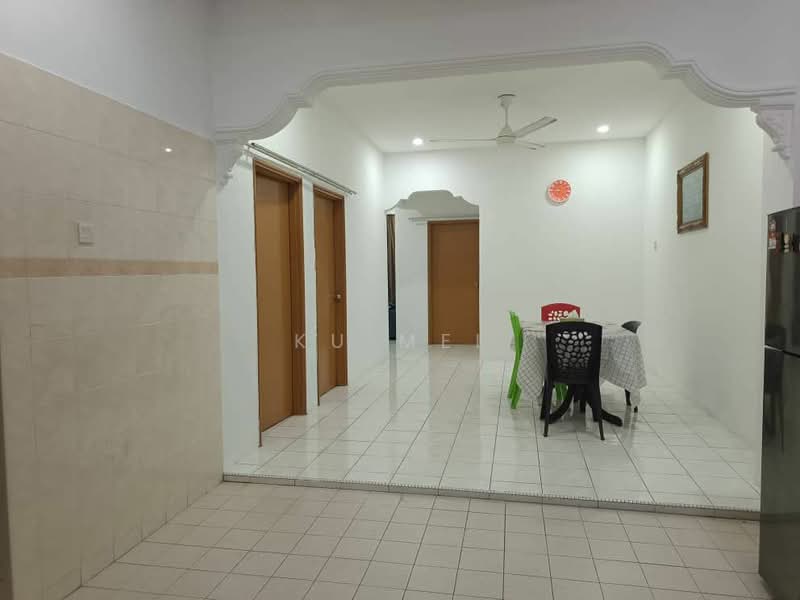 Taman Kulai untuk Untuk Dijual - RM 445,000, Mac 2026 - Dining Room - PropertyGuru.com.my