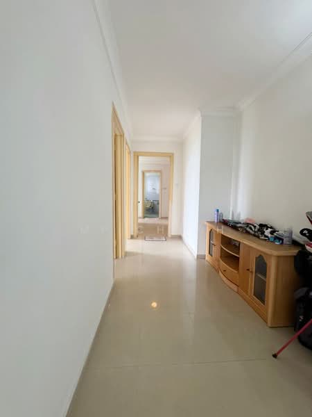 The Straits View Condominium untuk Untuk Dijual - RM 638,000, Mac 2026 - Corridor - PropertyGuru.com.my