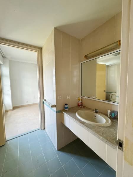 The Straits View Condominium untuk Untuk Dijual - RM 638,000, Mac 2026 - Bathroom - PropertyGuru.com.my