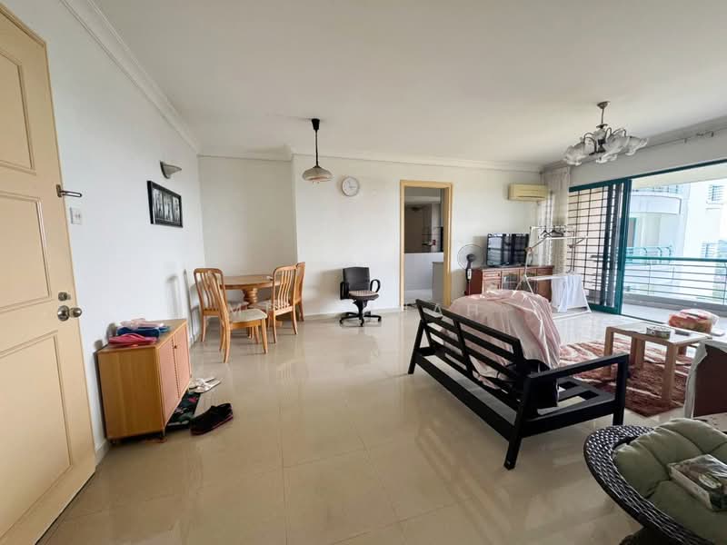 The Straits View Condominium untuk Untuk Dijual - RM 638,000, Mac 2026 - Living Room - PropertyGuru.com.my