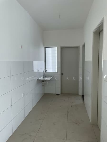 2-storey Terraced House for Sale in Bandar Gamuda Gardens (Rawang) - Foo Kok Kuan - Kitchen - PropertyGuru.com.my