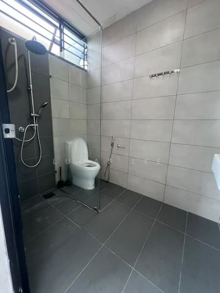 2-storey Terraced House for Rent in Bandar Seri Alam (Masai) - Lucas Lee - Bathroom - PropertyGuru.com.my