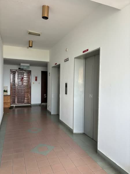 Aloha Tower Condominium untuk Untuk Dijual - RM 900,000, Mac 2026 - Corridor - PropertyGuru.com.my