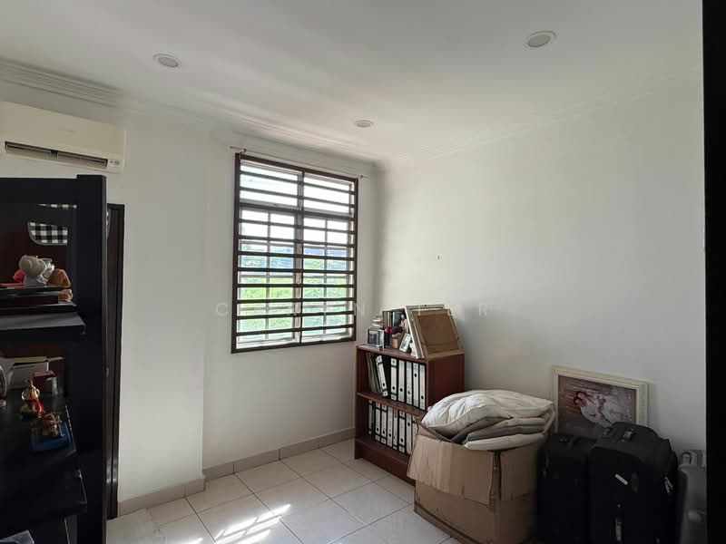 2-storey Terraced House for Sale in Taman Sri Putri (Kulai) - Caryn Ter - Study - PropertyGuru.com.my